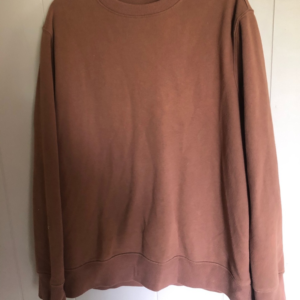 brown pullover